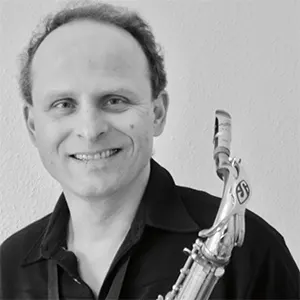 Foto von "Nappo" Bernatzki, Saxophonist der Ruhrical Band Emscherland